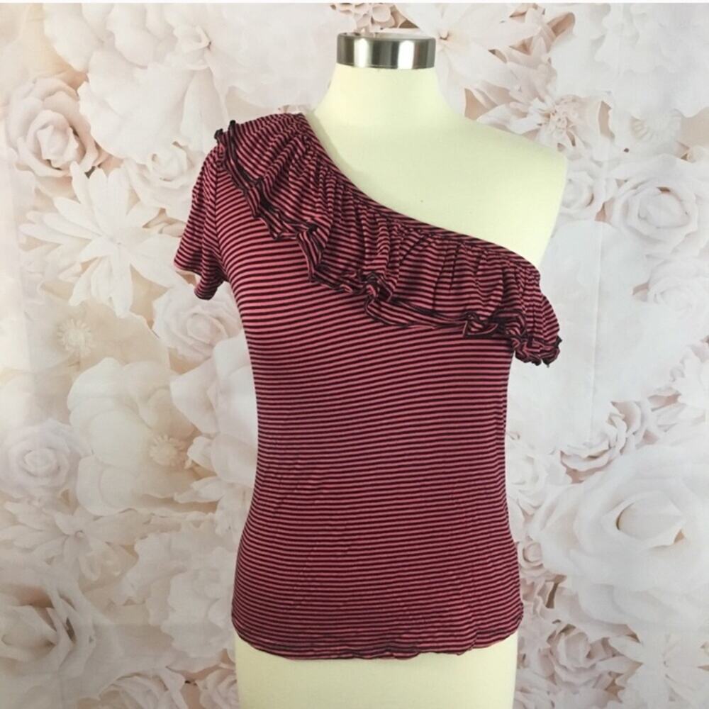 Romeo & Juliet Couture One-Shoulder Ruffled Stripe Top in Burgundy and Black - Picture 2 of 7